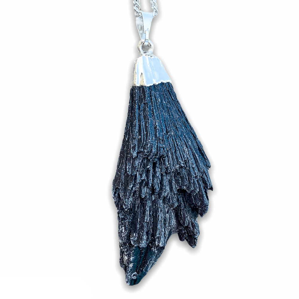 Black kyanite pendant Clearance