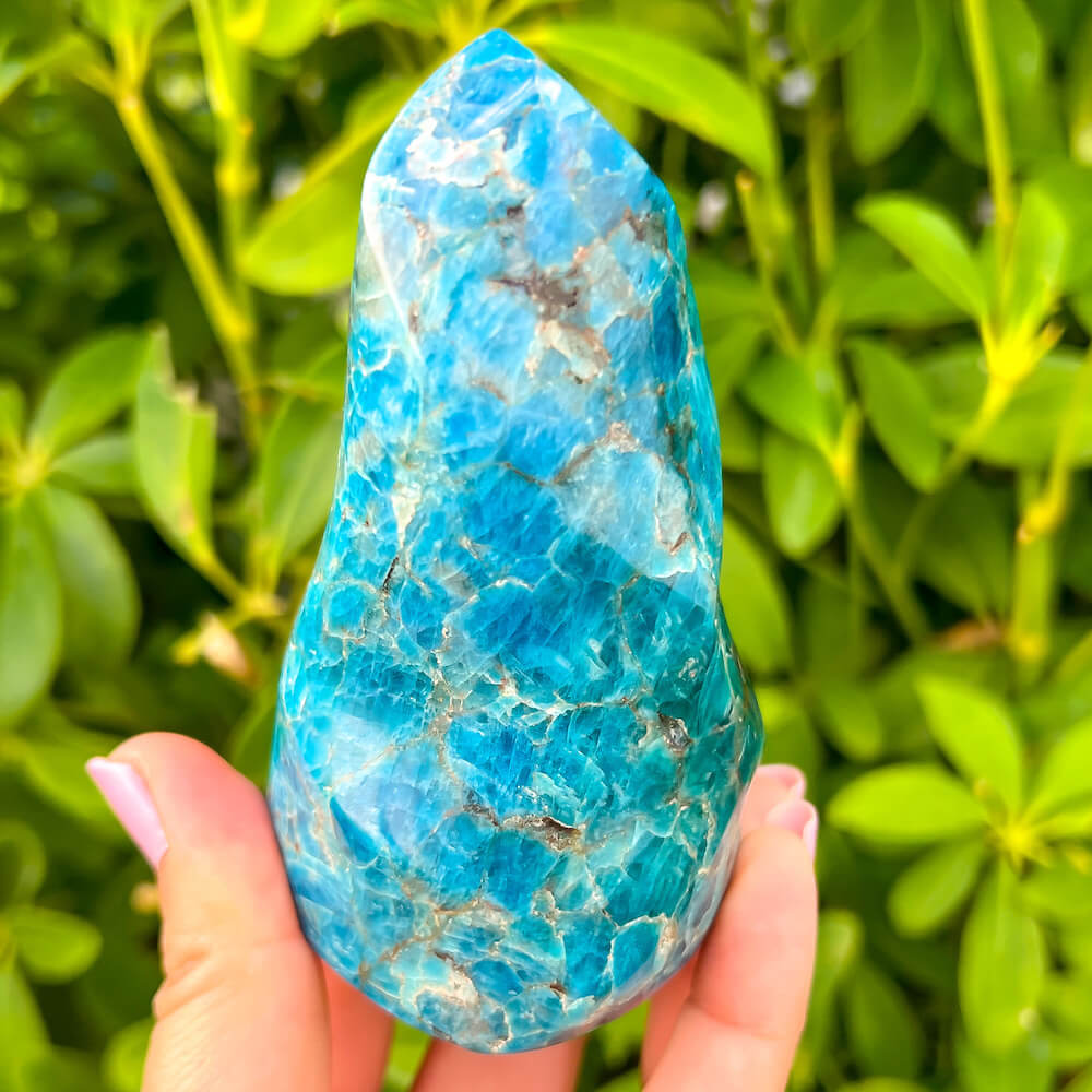 Looking for a Blue Apatite Flame - Carved Apatite Free Form? Shop for Natural Blue Apatite flame at Magic Crystals. We carry the very best in unique, handmade Blue Apatite flame.Quartz Crystal Ball, Home Decoration, energy crystal. Apatite assists with MOTIVATION and MANIFESTATION. Gemini stone.