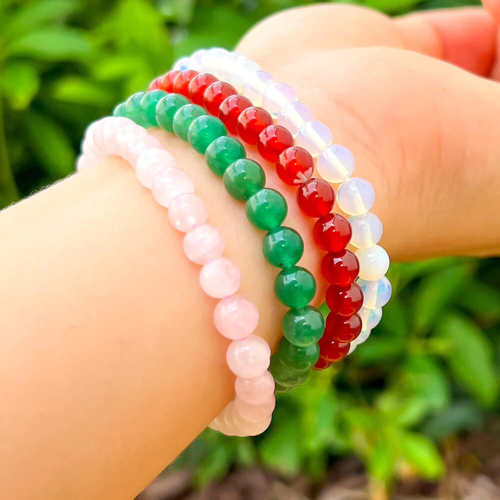 The Cancer Bracelet Zodiac Set from Magic Crystals is perfect and designed for people whose sun sign is Cancer to stay calm, and consistent. It blends Rose Quartz, Green Aventurine, Carnelian, and Opalite. Best Cancer crystals and Cancer Zodiac Pack gift for birthdays, Christmas, mother's day