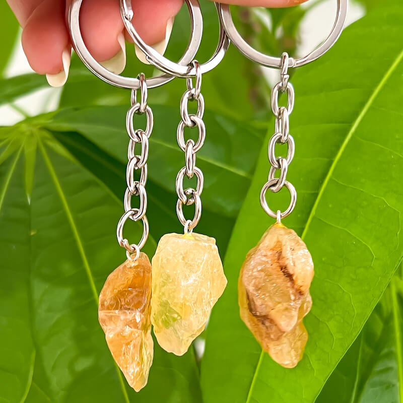 Llavero de citrino piedra tumbada