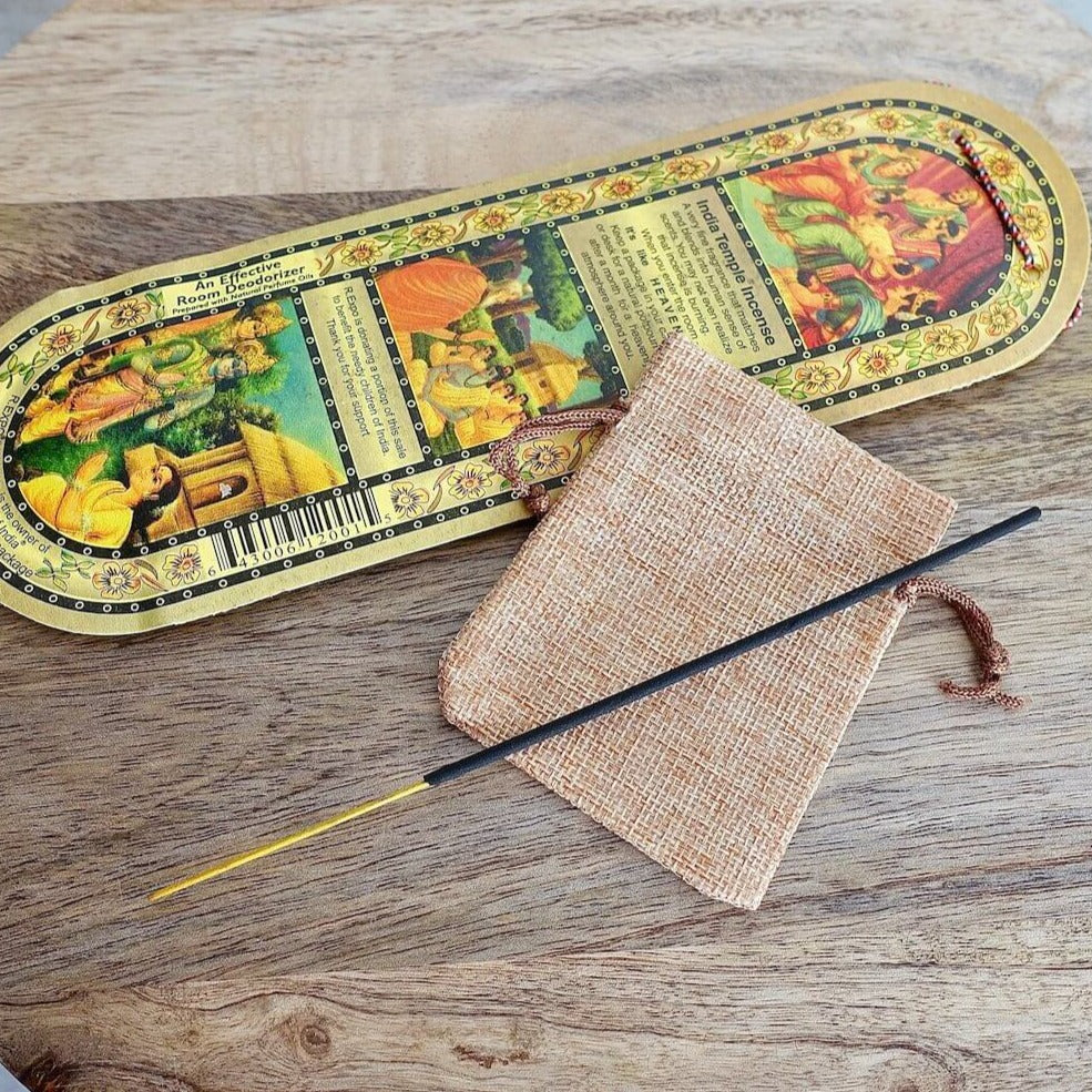 Indian Temple Incense - Song of India - Magic Crystals. Quantity available: Pack of 15 and 25 incense sticks. The heavenly, exotic scent of an Indian temple. This is a very popular incense fragrance! 120 sticks per package (150 grams). The original, light, fresh scent of holy temples in India.