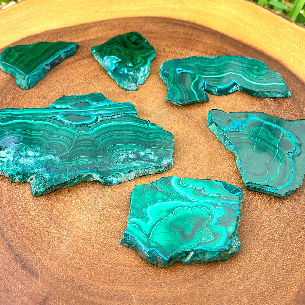 Looking for Malachite Chrysocolla Freeform - Freeform Malachite? Shop at Magic Crystals for Malachite Chrysocolla Freeform, Polished Malachite, Freeform Malachite, Tumbled Stone, Chrysocolla, Africa, Green Crystal, Cutbase, Blue from Peru, Natural Stone Beautiful Quality Polished Malachite, Chrysocolla Gemstone. Malachite-Chrysocolla-Freeform-Slab