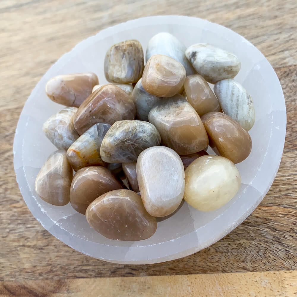 Buy Natural Moonstone Tumbled Stones | Moonstone Polished Gemstones | Bulk Crystals at Magic Crystals. A stone for “new beginnings”, Moonstone is a stone of inner growth and strength. Moonstone Healing Crystal with FREE SHIPPING available.