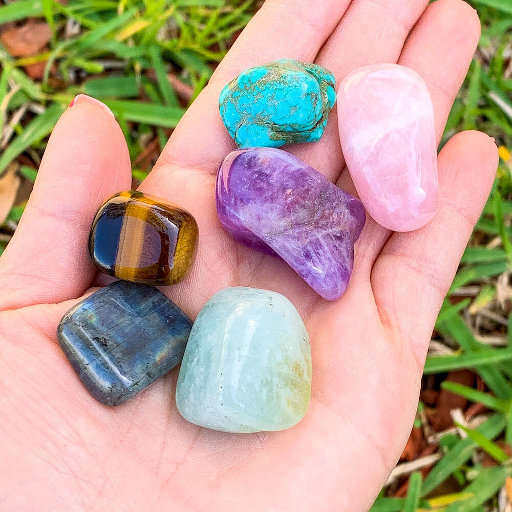 Shop for Pisces Crystals Set, Crystals and Stones for Pisces, Zodiac Stones Pouch, Star Sign tumbled stones, Zodiac Crystal Gift, Constellation Gift, Gift for friends, Gift for sister, Gift for Crystals Lovers at Magic Crystals. Magiccrystals.com made up of several uniquely paired gemstones for Pisces.