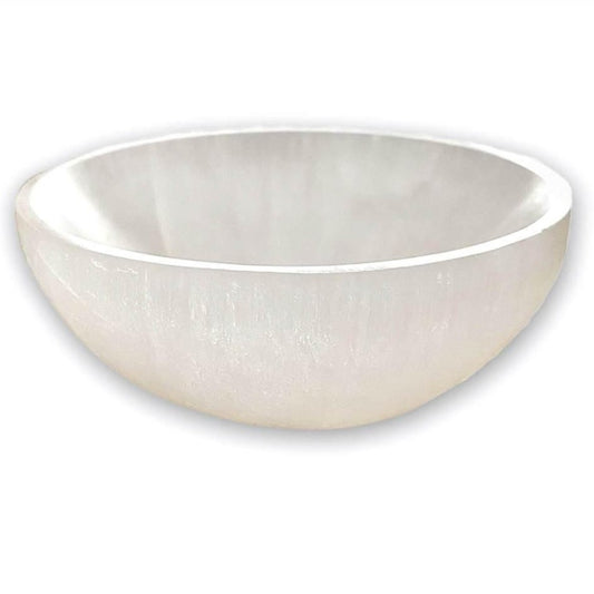 Looking for a selenite bowl with Free Shipping? Shop at Magic Crystals for handcrafted Selenite Ritual Bowl, Charging Bowl, Selenite Alter Bowl, Selenite Bowls, Selenite Cleansing Bowls. Selenite quickly opens and activates the third eye, crown chakra, and the Soul Star chakra above the head.