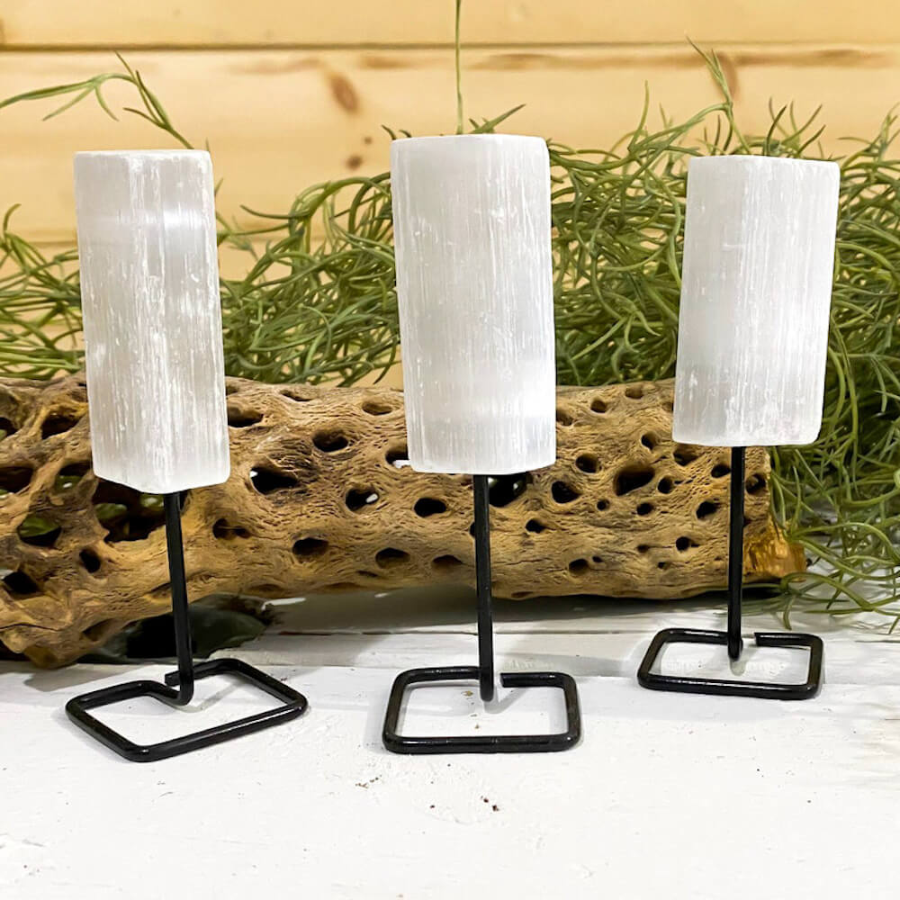 Selenite Point on Stand. Looking for One Rough Selenite Metal Stand, Selenite Chunk on Stand, Point on Stand Pin, Selenite Protect Stone, Rough Selenite, Raw Selenite? Shop for our genuine gemstones. FREE SHIPPING AVAILABLE!