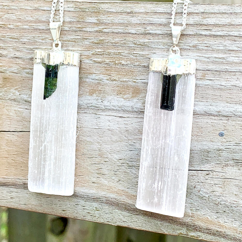 Looking for a Selenite Necklace or Tourmaline Necklace? Selenite and Tourmaline Pendant Jewelry and Selenite and Tourmaline Necklace are available at Magic crystals. We carry genuine Selenite, Tourmaline stones. This necklace is used for Money Stone, Cleansing Pendant, and Stress Relief. FREE SHIPPING available.