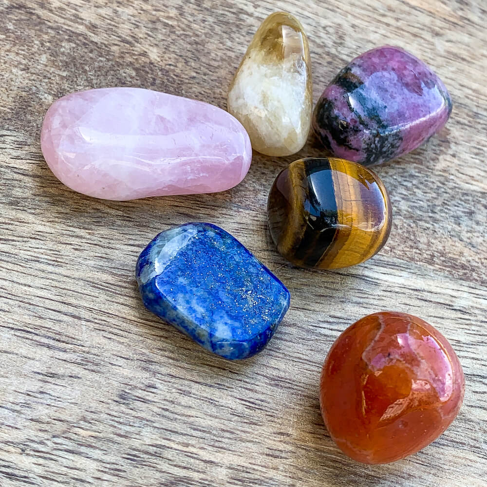 Shop for Taurus Crystals Set, Crystals and Stones for Taurus, Zodiac Stones Pouch, Star Sign tumbled stones, Zodiac Crystal Gift, Constellation Gift, Gift for friends, Gift for sister, Gift for Crystals Lovers at Magic Crystals. Magiccrystals.com made up of several uniquely paired gemstones for Taurus.