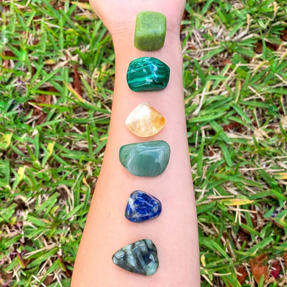 Shop for Success and Wealth Crystal Set - Stones for money at Magic Crystals. Magiccrystals.com made up of several uniquely paired gemstones that resonate strongly with the energy and vibration of money, wealth, and abundance. FREE SHIPPING available.