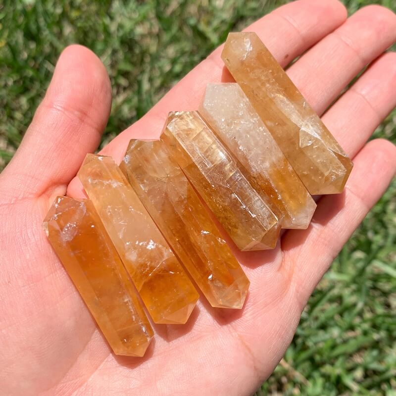Double Point Stone. Citrine-Double-Point. Natural Double Terminated Point Crystal.- Magic Crystal. Natural Double Terminated Point Crystal - MAGICCRYSTALS
