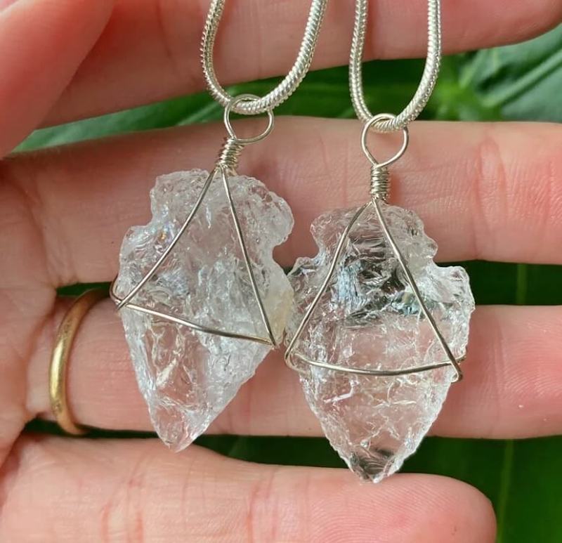 Clear-Quartz-Arrowhead-Stone-Necklace. Gemstone Arrowhead Pendant Necklace at Magic Crystals