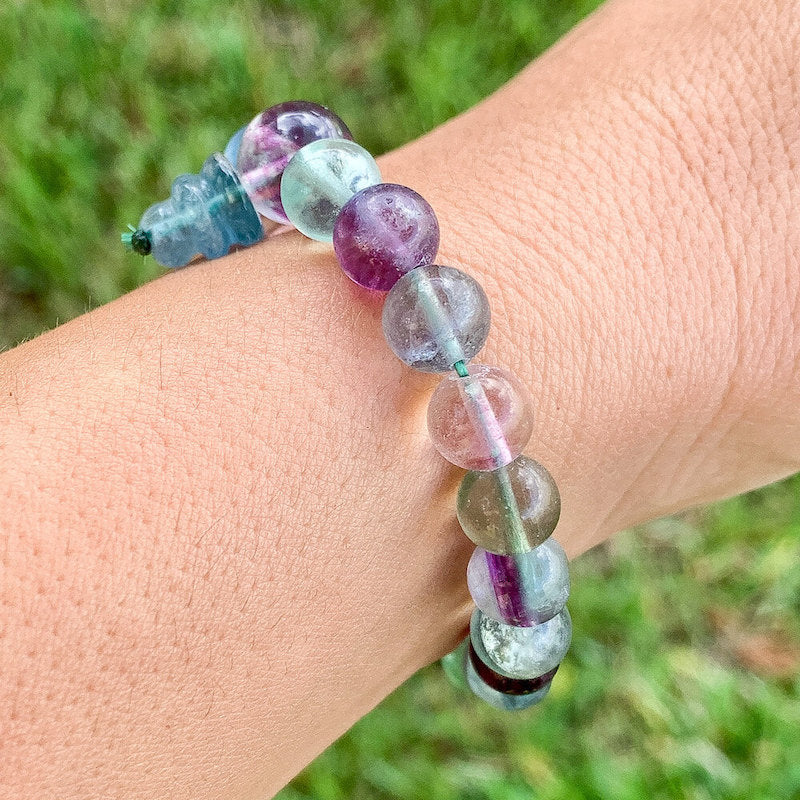 Looking for Fluorite Mala Beads Bracelet? Shop at Magic Crystals for Fluorite Jewelry. Grade A++ Fluorite Crystal Bead Bracelet 8mm, Genuine Fluorite Gemstone Bracelet, Protection Relieves Stress Anxiety Gift for Men & Women. FREE SHIPPING available.