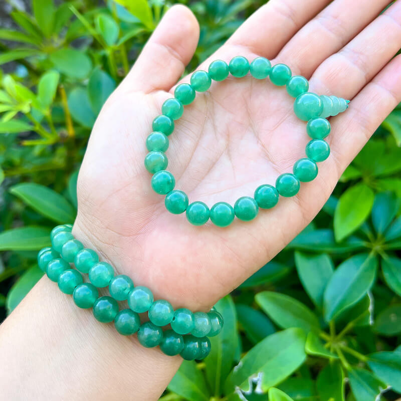 GREEN AVENTURINE BRACELET. Looking for a Unique Green Aventurine Bracelet, Aventurine Stone Natural Bead Bracelet? Find green aventurine bracelet benefits when you shop at Magic Crystals. Green aventurine stone bracelet.