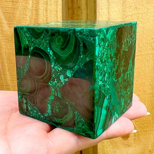 Looking for Genuine Malachite Carving? Shop at Magic Crystals for Genuine Malachite Cube - Malachite Carved Cube - Malachite from Congo, Malachite Jewelry Box, Natural Stone Beautiful Quality Polished Malachite Box, Malachite Gemstone Box, Home Decor. malachite jewelry, malachite stone. FREE SHIPPING available.