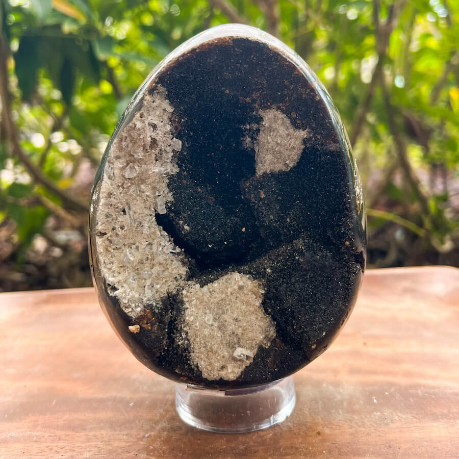 Natural Septarian Crystal Egg UV Reactive Stone Spiritual Healing Crystal Protection Meditation Glowing Energy Dragon Stone Home Decor Gift - MagicCrystals.com