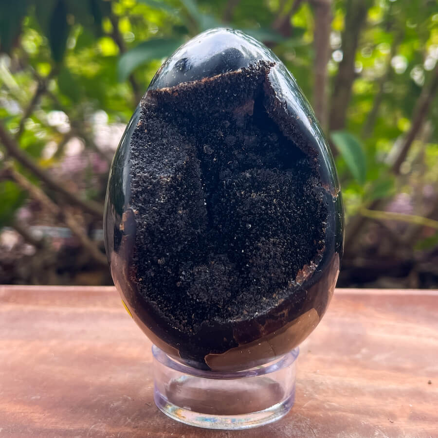 Natural Septarian Crystal Egg UV Reactive Stone Spiritual Healing Crystal Protection Meditation Glowing Energy Dragon Stone Home Decor Gift - MagicCrystals.com