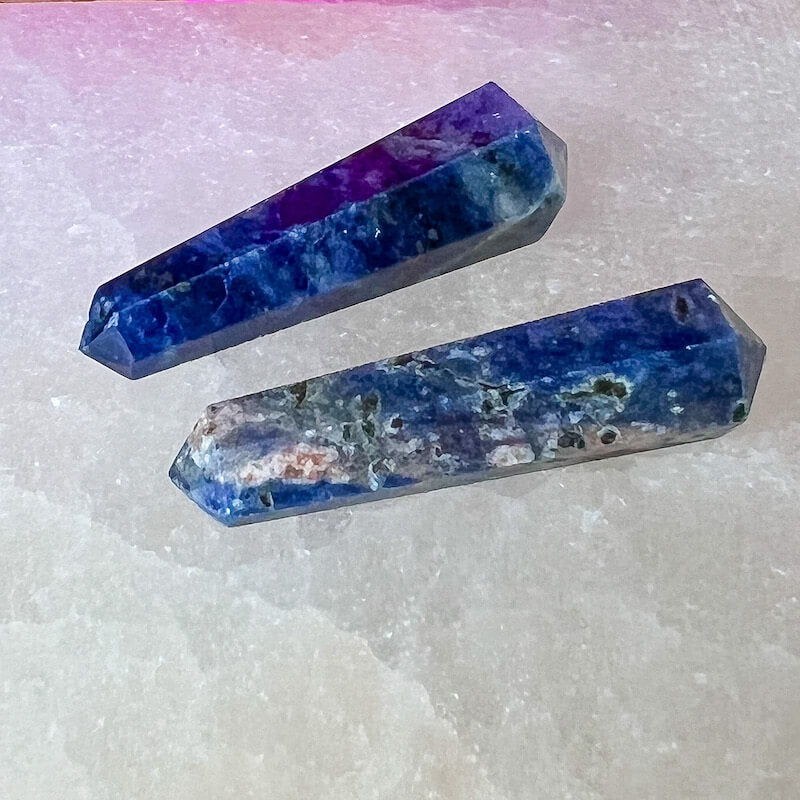 Double Point Stone. Sodalite-Stone-Stone-Double-Point. Natural Double Terminated Point Crystal.- Magic Crystal. Natural Double Terminated Point Crystal - MAGICCRYSTALS