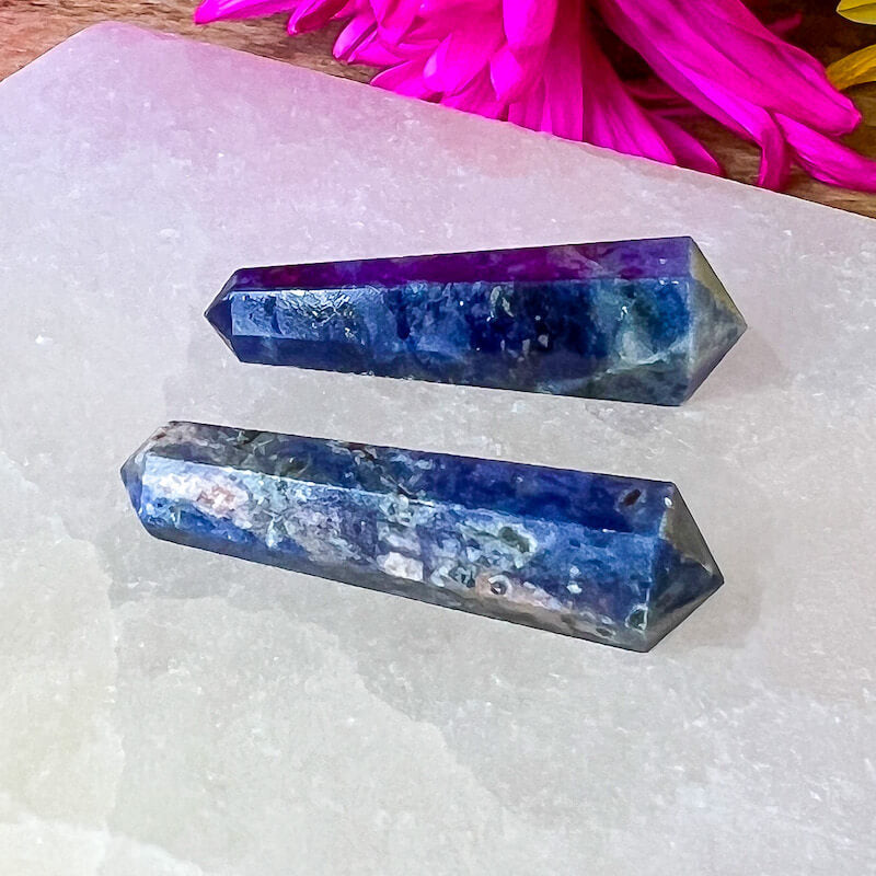 Double Point Stone. Sodalite-Stone-Stone-Double-Point. Natural Double Terminated Point Crystal.- Magic Crystal. Natural Double Terminated Point Crystal - MAGICCRYSTALS