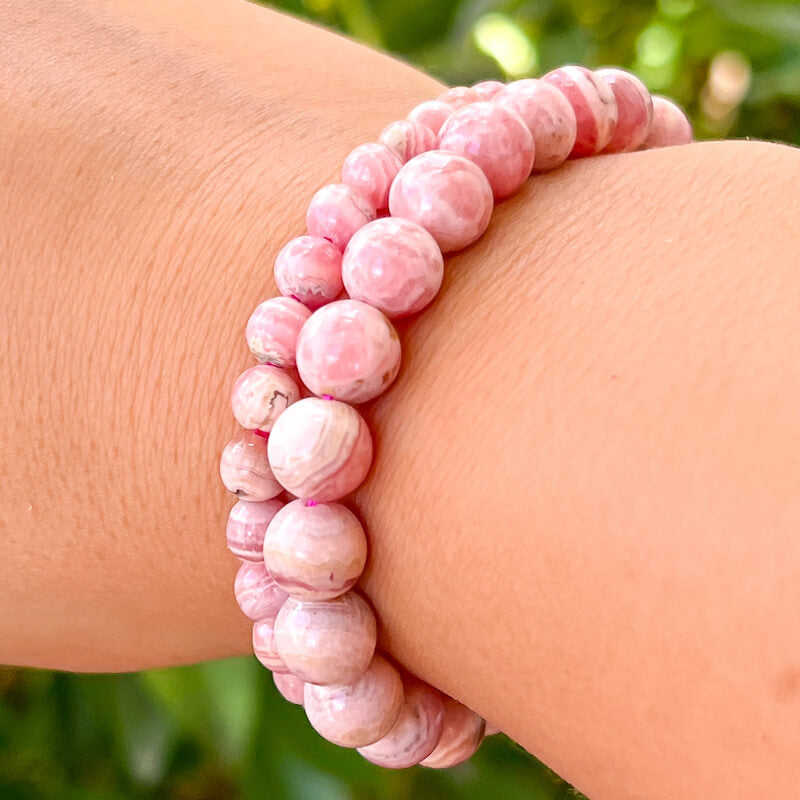 Looking for Rhodochrosite Stone Bracelet - Genuine Rhodochrosite? Rhodochrosite gemstones are available in MagicCrystals. Find Rhodochrosite beaded bracelet (made of Crystals and Stones - Heart Chakra with FREE SHIPPING available. Super High Quality Rhodochrosite Bracelet - Heart Chakra.