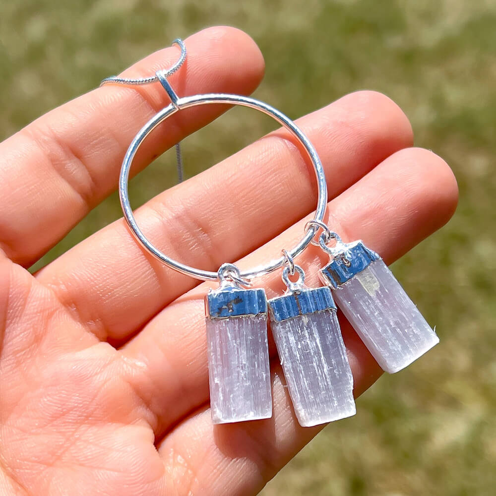 Did you scroll all this way to get facts about selenite? Selenite is like liquid light. Shop for Clearing Necklace, Selenite Necklace, Selenite Jewelry - healing crystal necklace in Magic crystals. Beautiful purification crystal set in silver. FREE SHIPPING available.