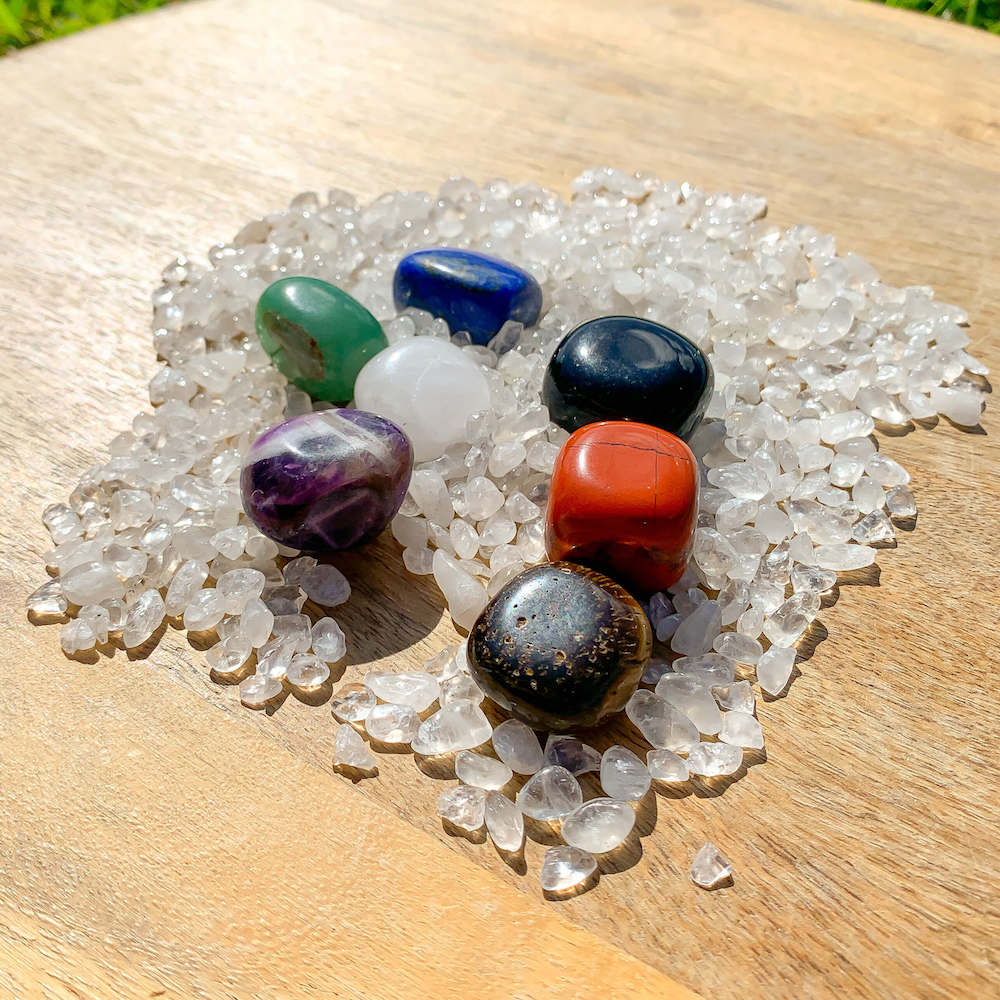 7-chakra-Gemstone. Looking for Authentic Tumbled Crystal Water Bottle | Glass and Stainless Steel Water Bottle? Shop at Magic Crystals for Crystal Bottle, Stone Infused, Elixir, Stainless Steel and Environmentally Friendly bottle. 400 - 500 ml Tumbled Gemstone Unique Mineral Collection Gift. Gem Elixir Water Bottle.