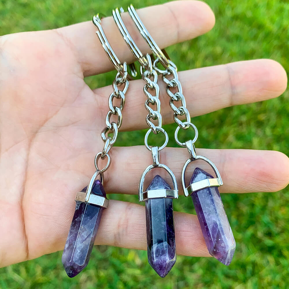 AMETHYST KEYCHAIN. Shop at Magic Crystals for Crystal Keychain, Pet Collar Charm, Bag Accessory, natural stone, crystal on the go, keychain charm, gift for her and him. Amethyst is a great SPIRITUALITY. FREE SHIPPING available. Amethyst Crystal Key Chain, Crystal Keyring, Amethyst Crystal Key Holder. Purple stone keys