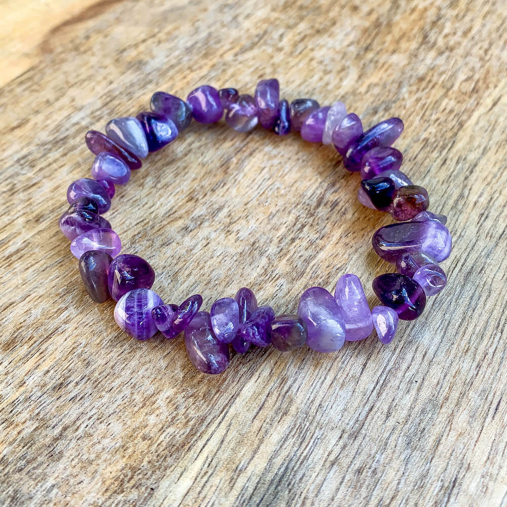 Natural Gemstone Raw Stone Bracelet - Amethyst. Check out our Gemstone Raw Bracelet Stone - Crystal Stone Jewelry. This are the very Best and Unique Handmade items from Magic Crystals. Raw Crystal Bracelet, Gemstone bracelet, Minimalist Crystal Jewelry, Trendy Summer Jewelry, Gift for him and her.