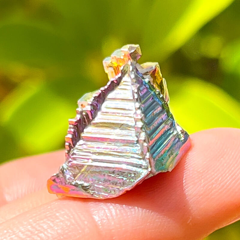 K1 - Rainbow-Bismuth-Cluster-Bismuth-Specimen - Magic Crystals