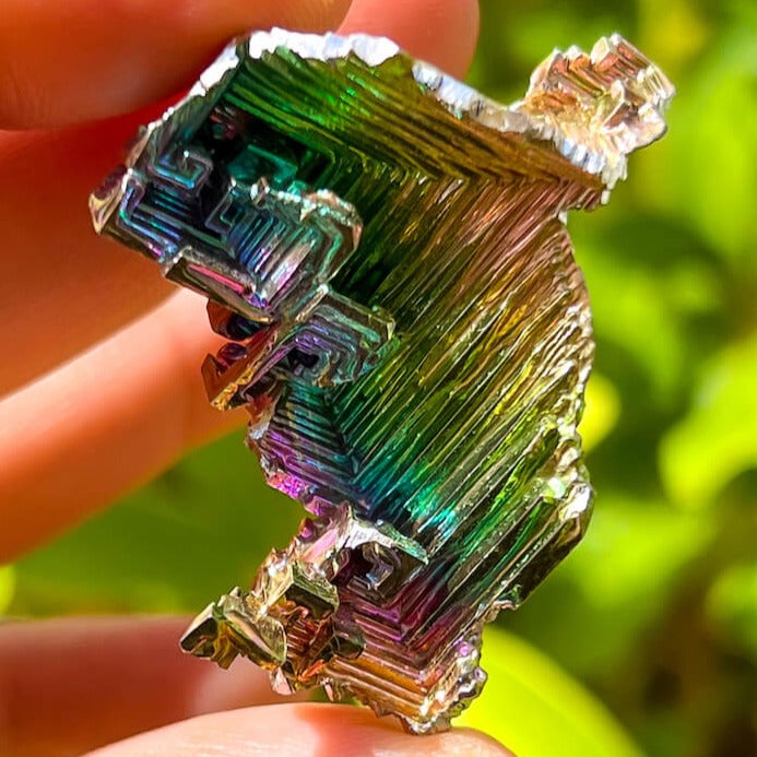 j3- Rainbow-Bismuth-Cluster-Bismuth-Specimen - Magic Crystals