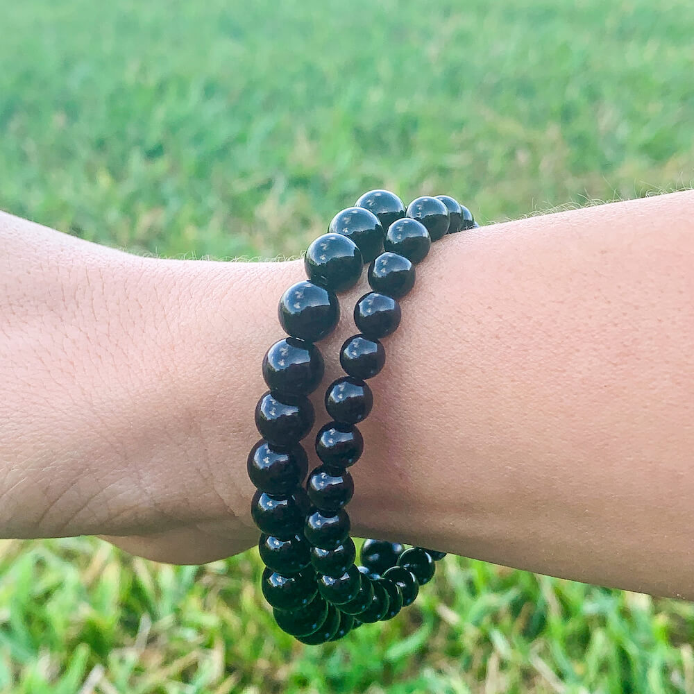 Looking for Black Agate Bead Stretchy String Bracelet? Shop at Magic Crystals for Black Agate Jewelry. Black Agate Stone Bracelets are good for PROTECTION, SUCCESS, and COURAGE. lack Agate is a stone of strength. Natural Gemstone bracelets with Free Shipping available. Black Agate unisex bracelet. 6mm and 8mm bracelet.