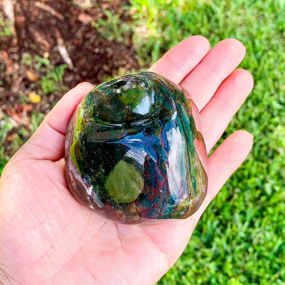 Looking for Large Bloodstone stones? Shop at our crystal shop for genuine Bloodstone Polished gemstone, Bloodstone Stone, red Sodalite at Magic Crystals. Natural Bloodstone is a powerful reminder of the ageless spirit by raising the vibration of the physical vehicle. FREE SHIPPING