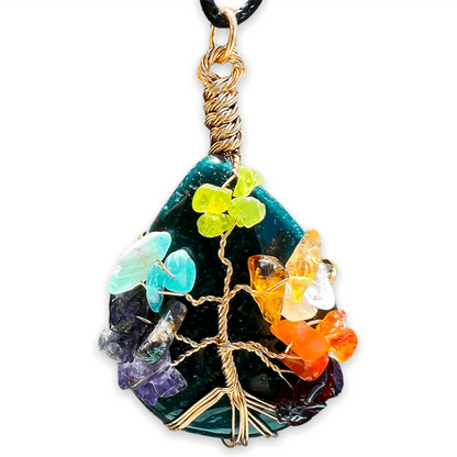 Bloodstone-Tree-Of-Life-Chakra-Necklace. Looking for a gift for mother/her, tree of life necklace, stone necklace, pendant? Shop at Magic Crystals for a 7 Chakra Tree Of Life Drop Necklace. 7 Chakra necklaces, and seven chakras jewelry pieces. Handmade Natural Amethyst Crystal. Amethyst Drop shape, teardrop, Protection Necklaces. 