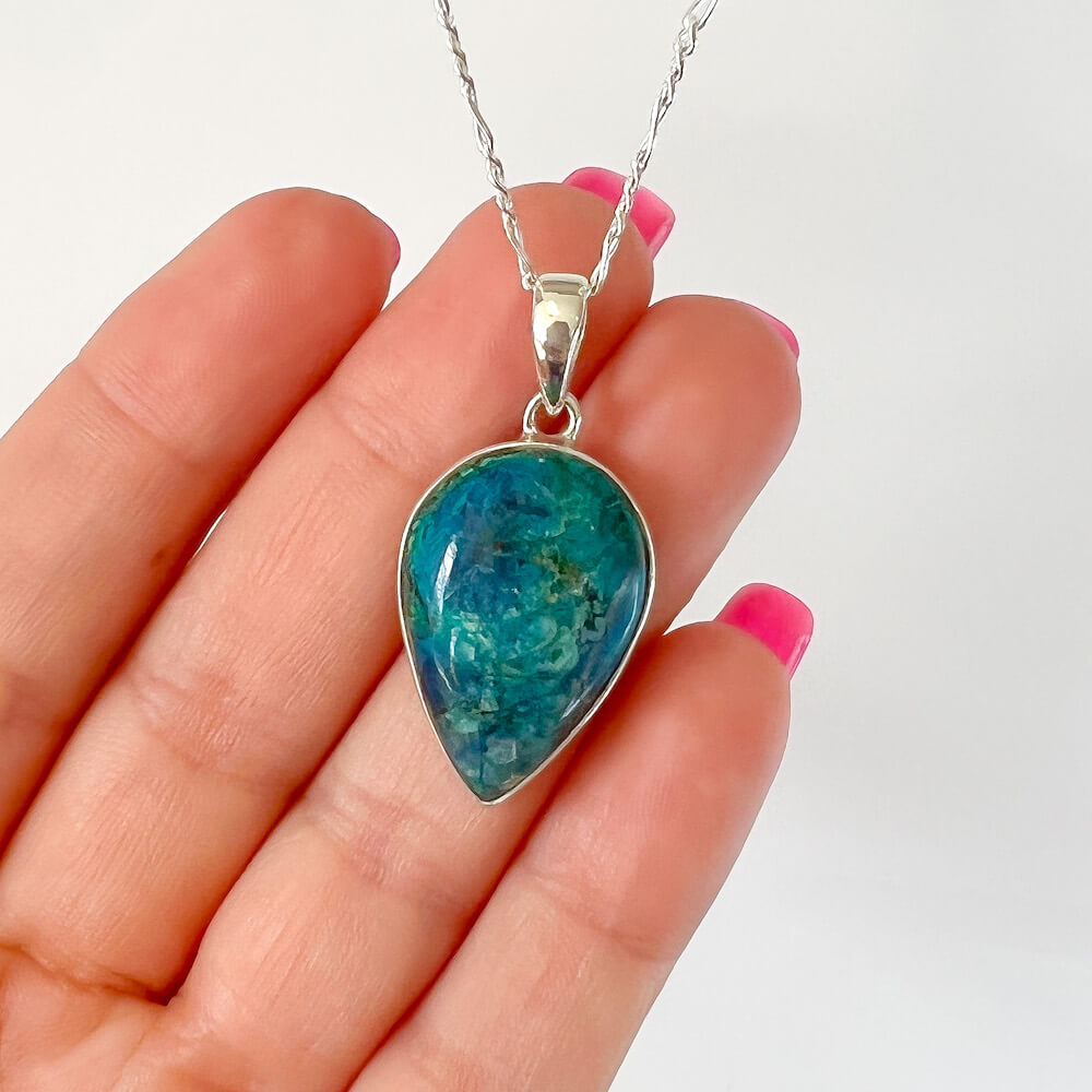 Check out Magic Crystals for the very best in unique, handmade Chrysocolla healing necklace. Chrysocolla Sterling Silver Pendant Necklace with FREE SHIPPING available. Chrysocolla meaning: calmness and communication. Shop Magic Crystal in Miami - Crystals in South Florida - Metaphysical Store in Miami