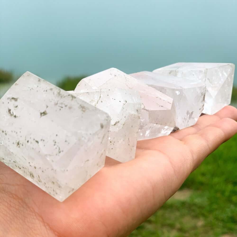 Check out our clear quartz chunks selection. Buy Clear Quartz Chips/Chunks (Brazil) (Mostly 1.5 to 2 inches). Chunks are great for grids, medicine bags and healing layouts. FREE FORM made of natural clear quartz.