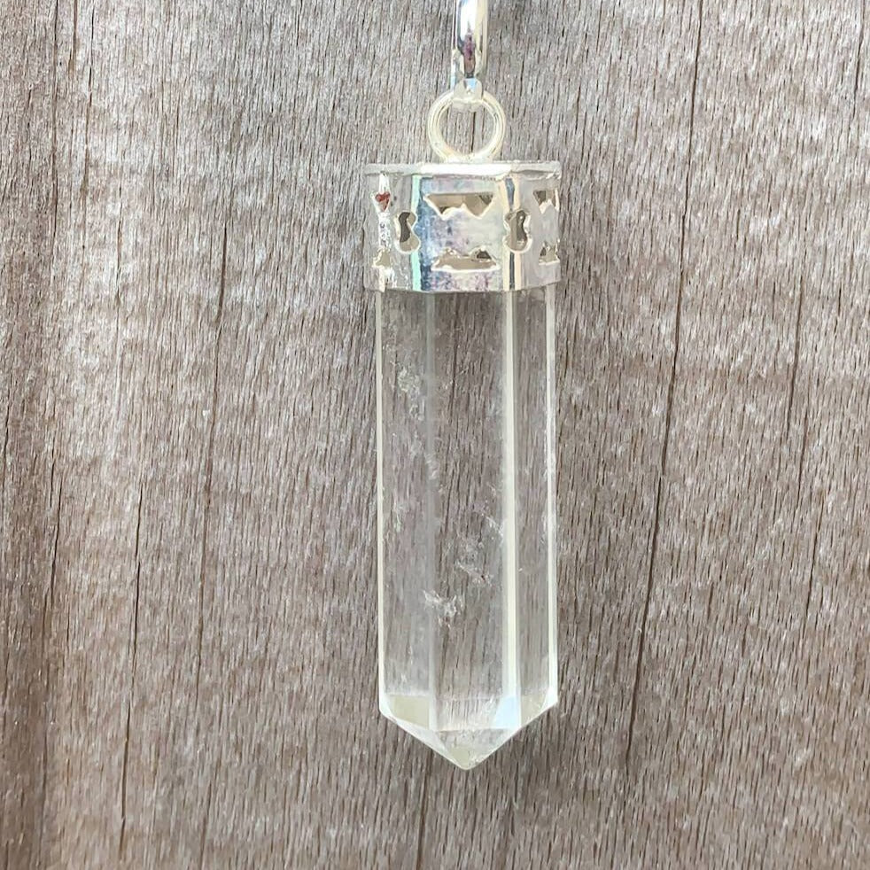 Clear-Quartz-Stone-Necklace. Looking for an genuine gemstone Necklace? Find a Amethyst, shungite, vesuvianite, clear quartz, amethyst Necklace and more when you shop at Magic Crystals. Natural Crystal Healing Pendant Necklace. Crystal Pendant and Necklace For Men & Women. Single Point Stone Necklace and other necklace in magic crystals.com 
