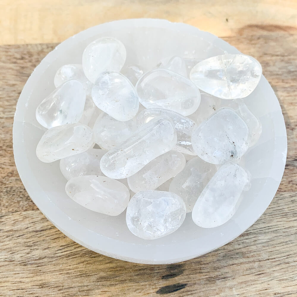 Looking for Tumbled Clear Quartz Stone - Healing Crystal? Shop at Magic Crystals. Quartz Tumbled Stones are used to cleanse, focus, and amplify energy levels in the body. Clear Quartz protects against negativity, attunes to your higher self, relieves pain, and has been shown to enhance as well as strengthen the aura.