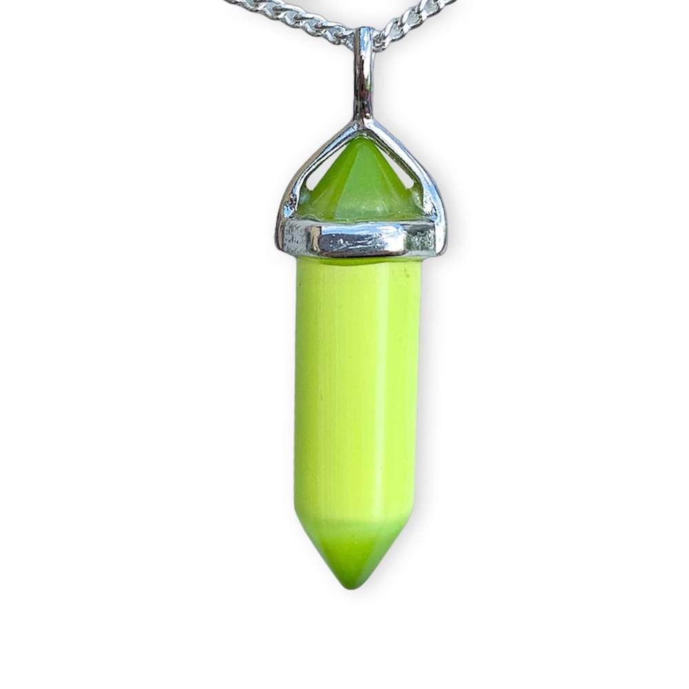 Double Point Gemstone Necklace - Green Cat Eye. Looking for a handmade Crystal Jewelry? Find genuine Double Point Gemstone Necklace when you shop at Magic Crystals. Crystal necklace, for mens and women. Gemstone Point, Healing Crystal Necklace, Layering Necklace, Gemstone Appeal Natural Healing Pendant Necklace. Collar de piedra natural unisex.