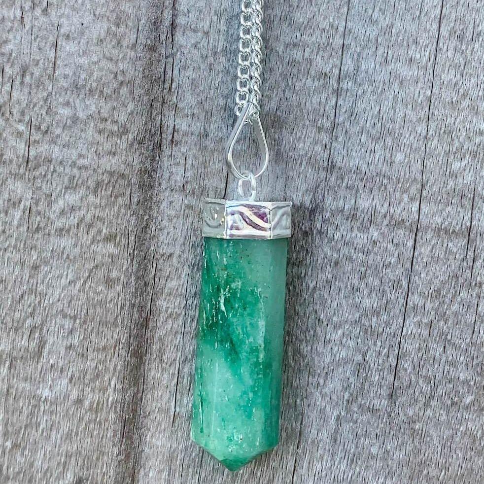 Green-Jade-Stone-Necklace. Looking for an genuine gemstone Necklace? Find a Amethyst, shungite, vesuvianite, clear quartz, amethyst Necklace and more when you shop at Magic Crystals. Natural Crystal Healing Pendant Necklace. Crystal Pendant and Necklace For Men & Women. Single Point Stone Necklace and other necklace in magic crystals.com 