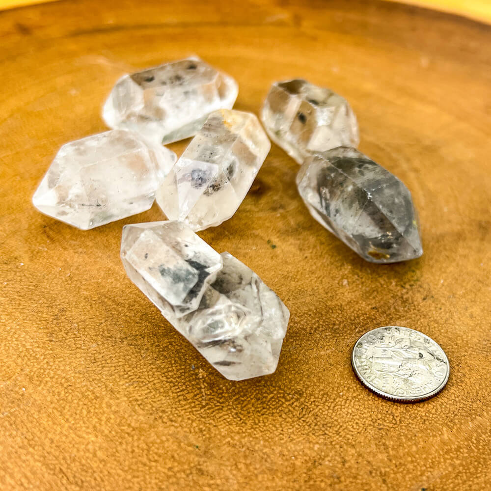 Looking for Raw Herkimer? Shop at Magic Crystals for Authentic Herkimer Diamond Crystal. Herkimer Diamond Raw from Mohawk River in Herkimer County upstate New York. Herkimer. Herkimer Diamond Crystal Quartz are powerful attunement crystals, activate and open the third eye and crown chakras. FREE SHIPPING available. Herkimer-Diamong-XXL