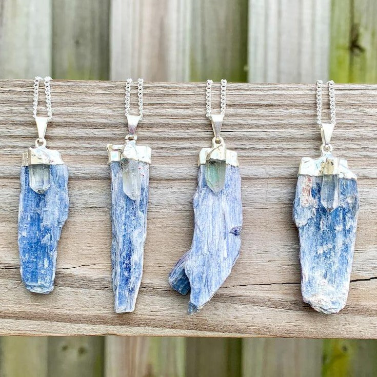 Starfish pendant with blue quartz - Suzie Jasper -