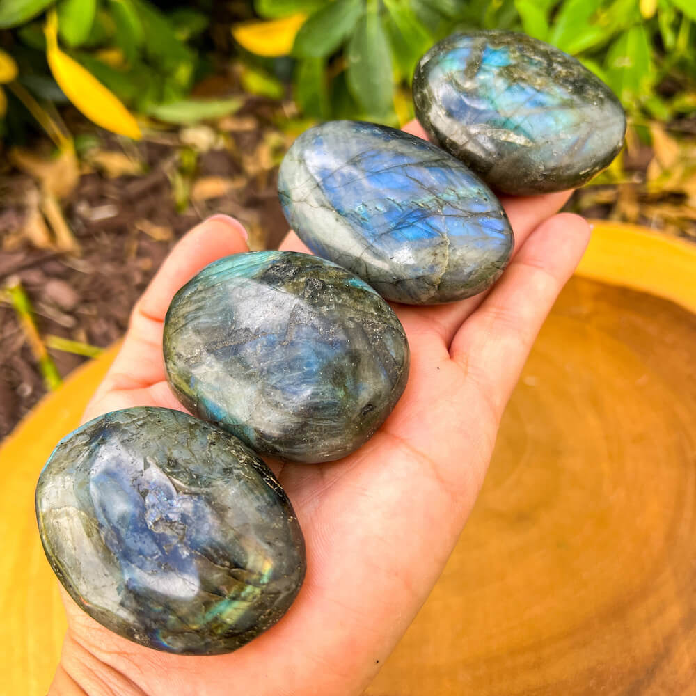 Looking for Crystal Palm Puffy Stone? Shop for Worry Stone, Crystals and palm Stones, Pocket Stone, Natural, Polished at Magic crystals. FREE SHIPPING available. They can also be easily transported or even carried with you as you go about your day. Labradorite-Crystal-Palm-Stone