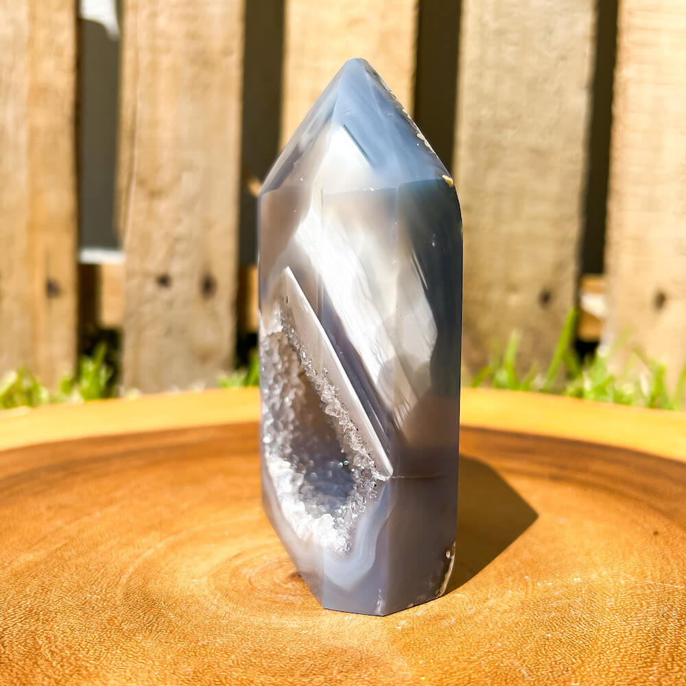 Looking for Agate Geode Tower - Agate Carving? shop at Magic Crystals for Large Unique Agate Druzy Tower - A with FREE SHIPPING available. Flower agate can be used to re-bloom the feminine side of all persons. GEMSTONE flame carving. High quality crystals.