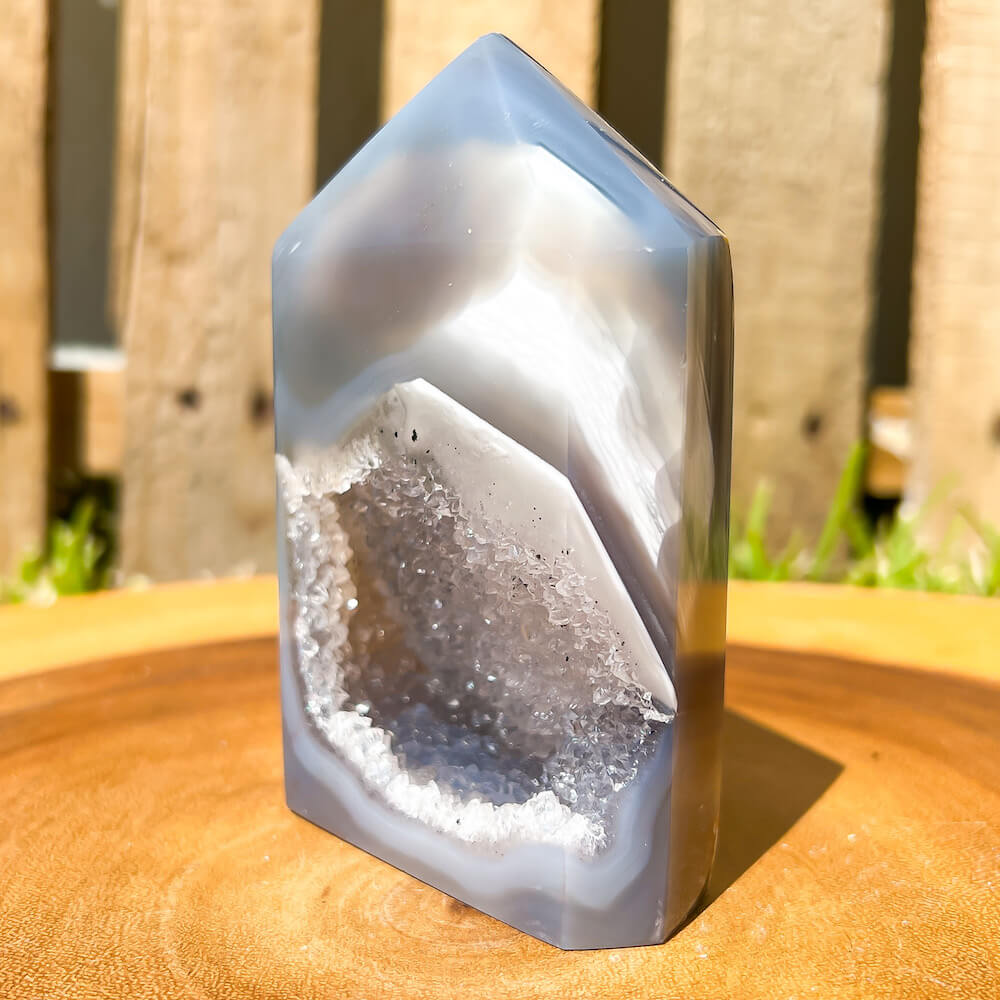 Looking for Agate Geode Tower - Agate Carving? shop at Magic Crystals for Large Unique Agate Druzy Tower - A with FREE SHIPPING available. Flower agate can be used to re-bloom the feminine side of all persons. GEMSTONE flame carving. High quality crystals.