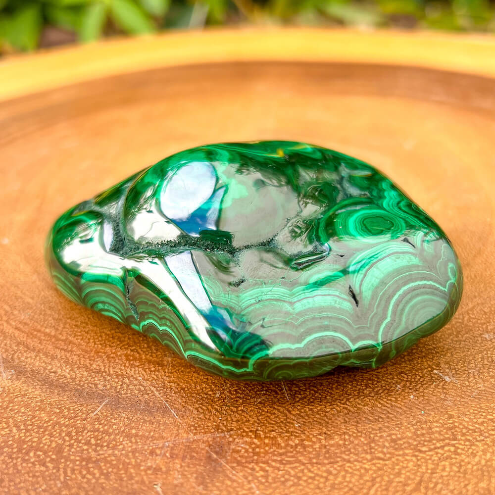 Buy Geuine Malachiter? Shop at Magic Crystals for Genuine Malachite Free Form - Malachite Carved Free Form - Malachite from Congo, Malachite Free Form, Natural Stone Beautiful Quality Polished Malachite Free Form, Malachite Gemstone Free Form, Home Decor. malachite jewelry, malachite stone. Malachite-Freeform-D