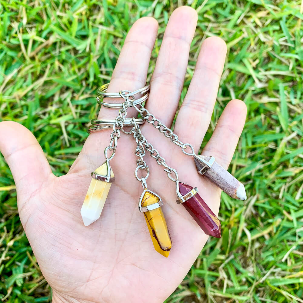 Mookaite Jasper KEYCHAIN. Shop at Magic Crystals for Crystal Keychain, Pet Collar Charm, Bag Accessory, natural stone, crystal on the go, keychain charm, gift for her and him. FREE SHIPPING available. Mookaite Jasper Crystal Key Chain, Crystal Keyring, Mookaite Jasper Crystal Key Holder.
