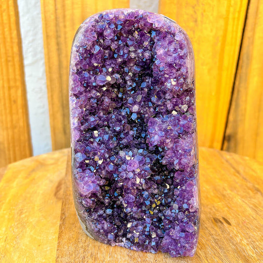 Amethyst Polished Geode - Polished Amethyst Geode Cluster - Cathedral Amethyst, Stone Point, Crystal Point, Amethyst Tower, Power Point at Magic Crystals. Natural Amethyst Gemstone for PROTECTION, PEACE, INSPIRATION. Magiccrystals.com offers FREE SHIPPING and the best quality gemstones.