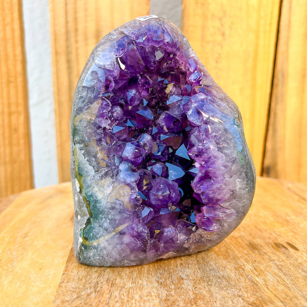 Cathedral Amethyst Cluster – Magic Crystals