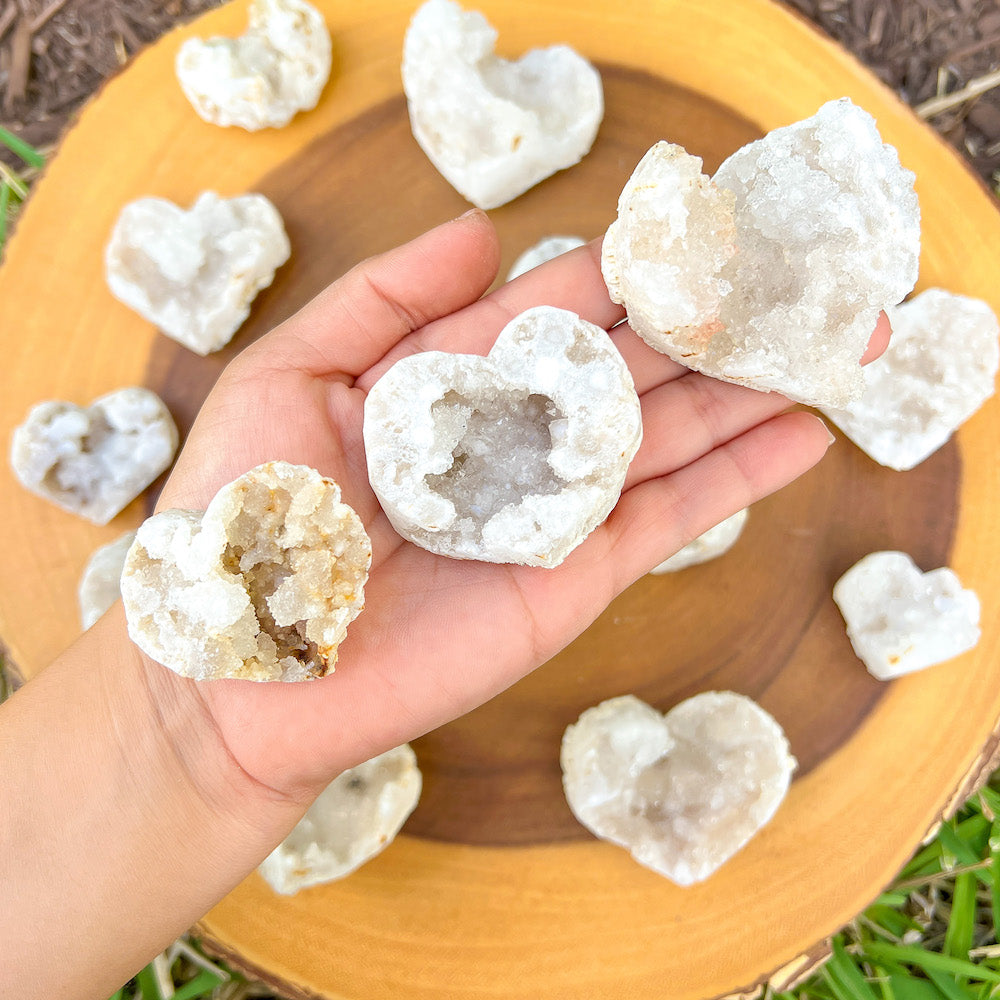 Looking for Quartz Geode Heart - Geode Carving? Shop at Magic Crystals for Rough Quartz Pieces - Geode Heart - Clear Quartz - Rough Quartz - Raw Quartz - Quartz geodes - Master Healing Stone - All Purpose Stone. FREE SHIPPING available.