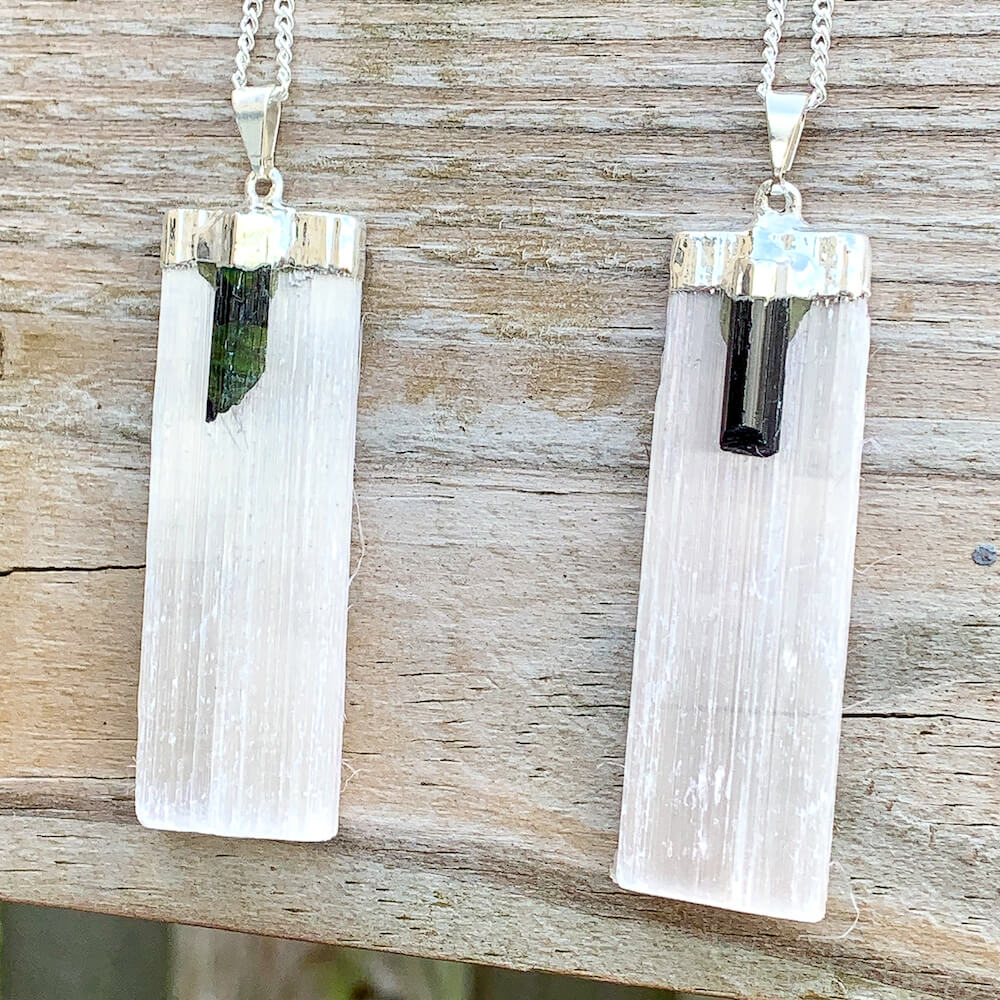 Looking for a Selenite Necklace or Tourmaline Necklace? Selenite and Tourmaline Pendant Jewelry and Selenite and Tourmaline Necklace are available at Magic crystals. We carry genuine Selenite, Tourmaline stones. This necklace is used for Money Stone, Cleansing Pendant, and Stress Relief. FREE SHIPPING available.