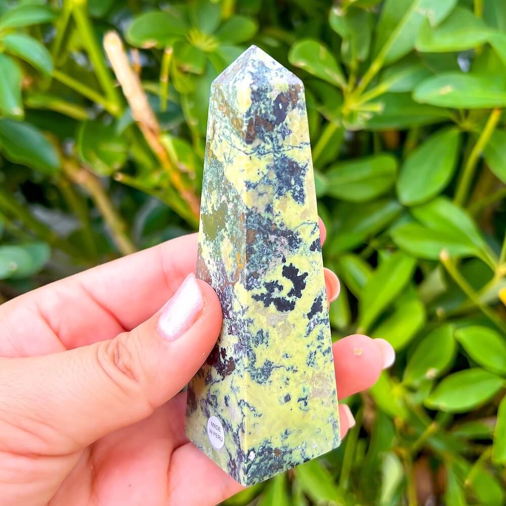 Looking for Green Serpentine Obelisk? Shop at Magiccrystals.com for Genuine Green Peruvian Serpentine Magnatite Tower - Serpentine Tower - Stone Point - Jewelry Making Supplies and more. Magic Crystals FREE SHIPPING on quality crystals. Serpentine is associated with the heart chakra and increases love and nurturing.Serpentine-Obelisk-N